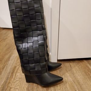 Never Worn Stylish Azalea Wang Boot Sz.7.5